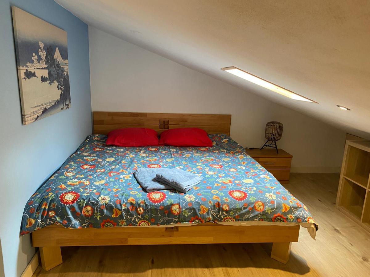 Spring Inn Apartments Майринген Екстериор снимка