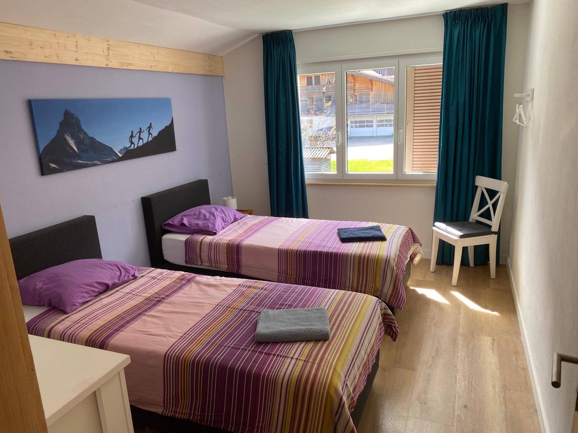 Spring Inn Apartments Майринген Екстериор снимка